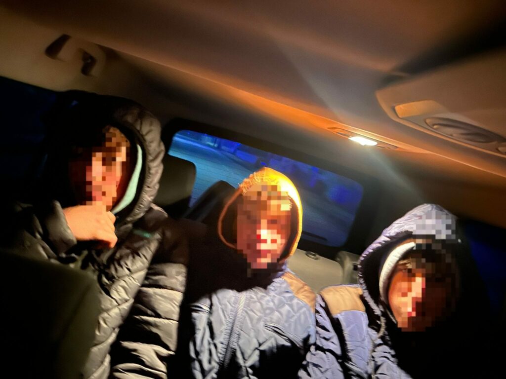 Trei copii au plecat dintr-un centru de plasament din Botoșani și au stat șapte ore la minus 8 grade