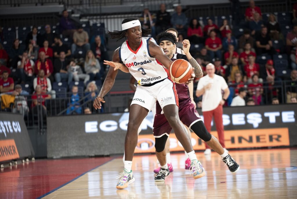 Ultima etapă a Ligii Naționale de Baschet Masculin începe luni. Liderul CSM Oradea întâlnește Dinamo