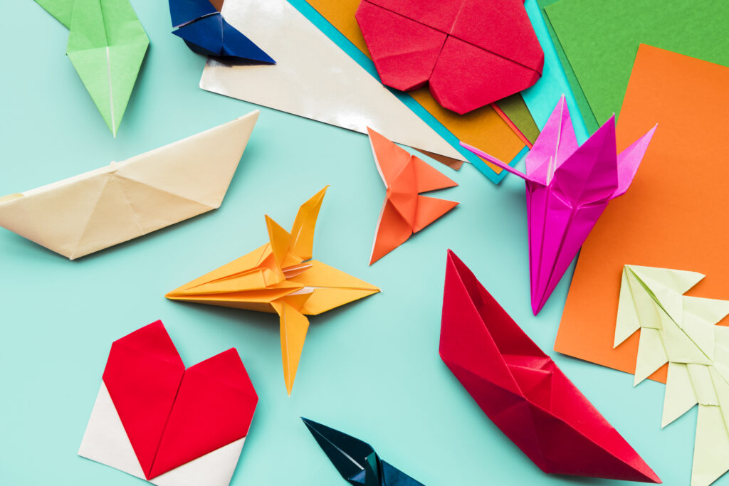 Origami care poate salva vieți în dezastre: descoperirea unui elev de 14 ani