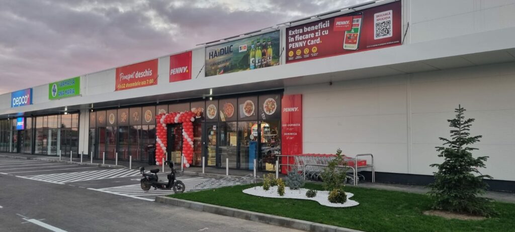 PENNY inaugurează cinci noi magazine în Turț, Târgu Jiu, Dragomirești, Ghimpați și Botoșani și ajunge la 446 de unități la nivel național
