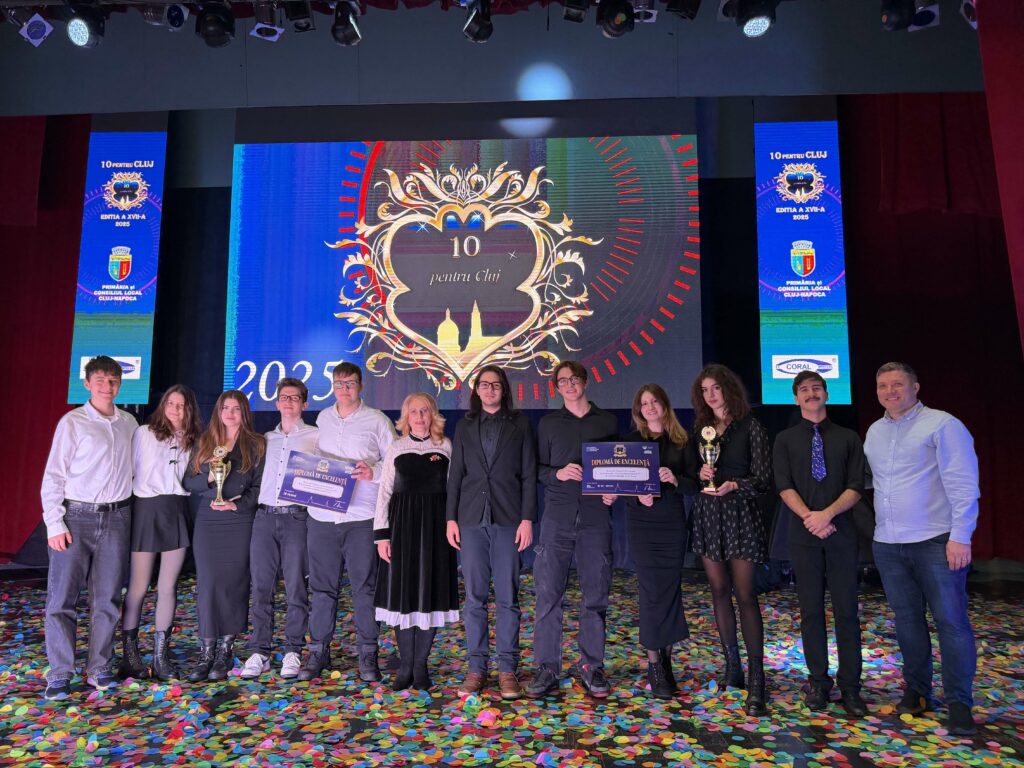 Aplicații create de elevi: Detectează cancerul și previne înecul