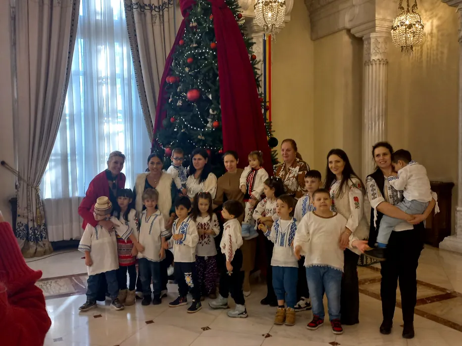 Mirabela Grădinaru a primit colindători la Palatul Cotroceni, în prag de sărbători