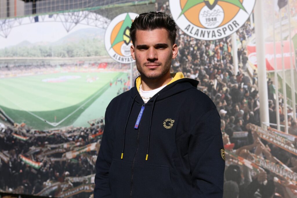 Ianis Hagi, despre Cupa Mondială: Trebuie să ne calificăm. Vrem foarte mult să fim în America