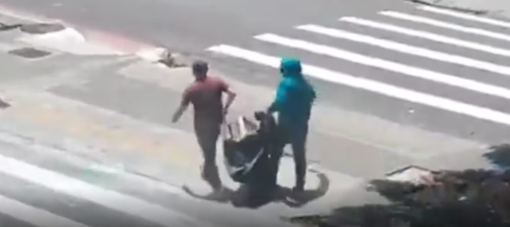 Jaf remarcabil prin simplitatea lui în Brazilia – doi hoți au venit agale, au furat 13 tablouri și au dispărut tot agale