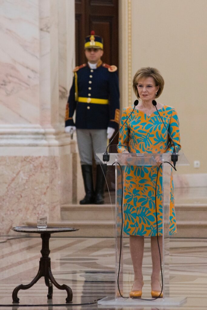 Custodele Coroanei: Oamenii simt că, deși au dreptul de a vota, nu au puterea de a-și schimba soarta