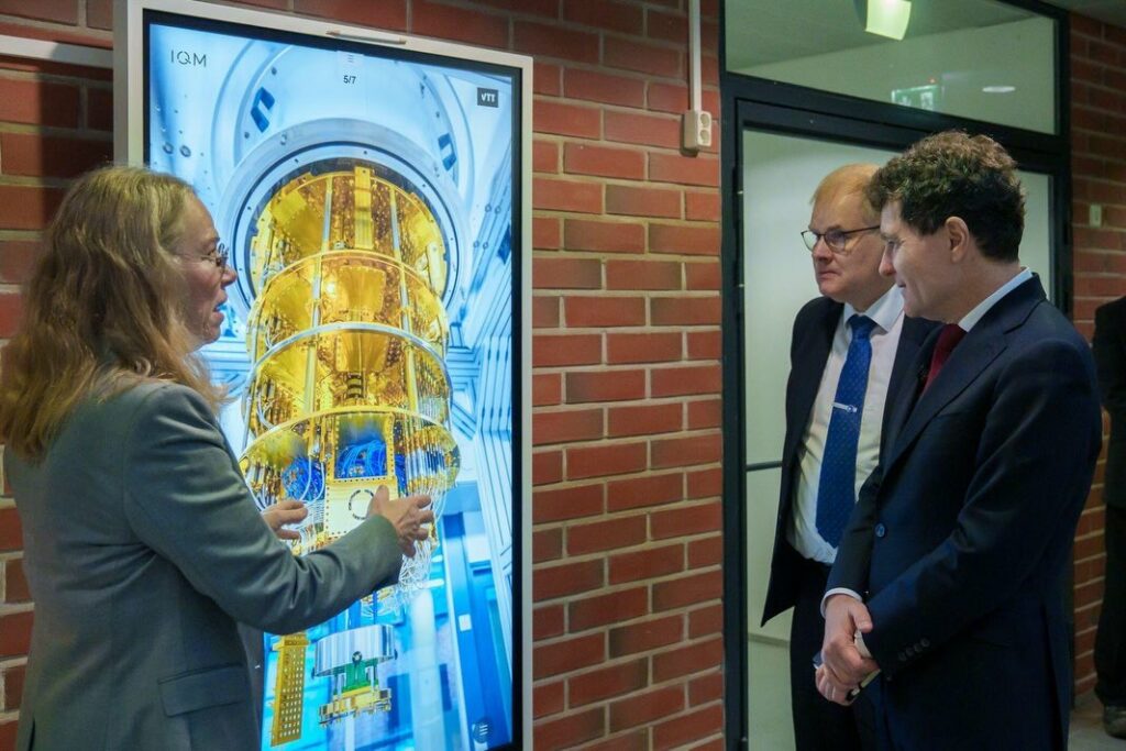 Nicușor Dan: Modelul de organizare a marilor companii finlandeze reprezintă o posibilă cale și pentru Romarm