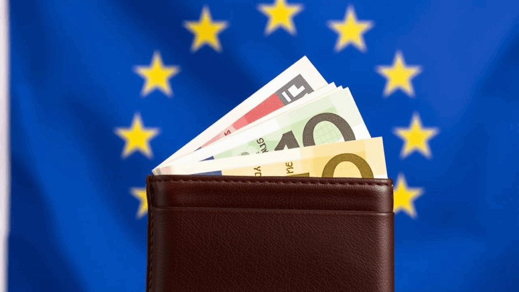 Topul veniturilor în UE: În ce țară se câștigă cel mare salariu mediu lunar?