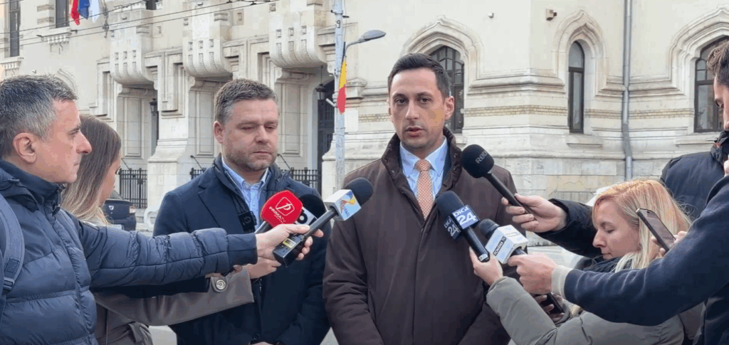 Vlad Gheorghe s-a retras din cursa pentru Primăria Capitalei: Îi cer lui Cătălin Drulă să se alăture alianței candidaților de centru-dreapta