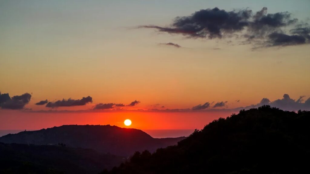 Solstițiul de iarnă pe 21 decembrie: 6 moduri de a marca cea mai lungă noapte din an