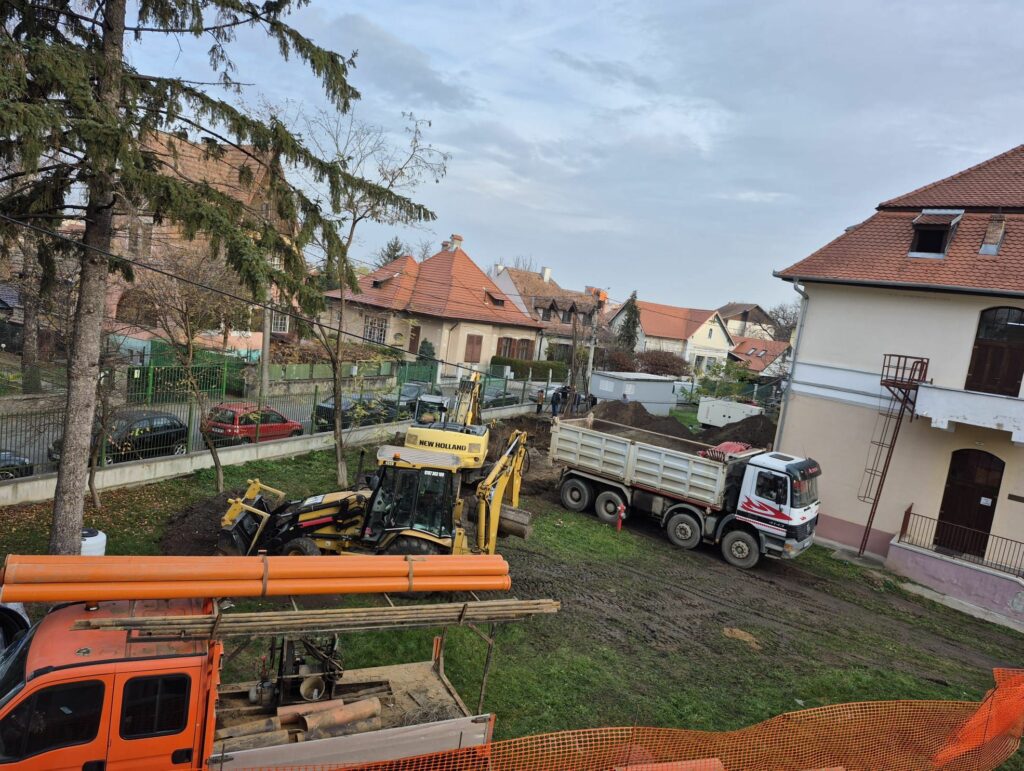 Spitalul TBC din Sibiu își realizează rezervă de apă, pentru continuitate în caz de urgență