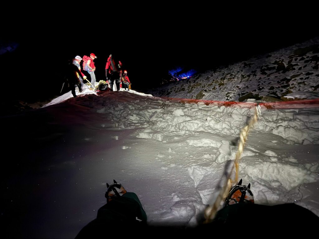 Turist rănit grav după ce a căzut în Munții Făgăraș, între Vârful Netedu și Valea Văiuga