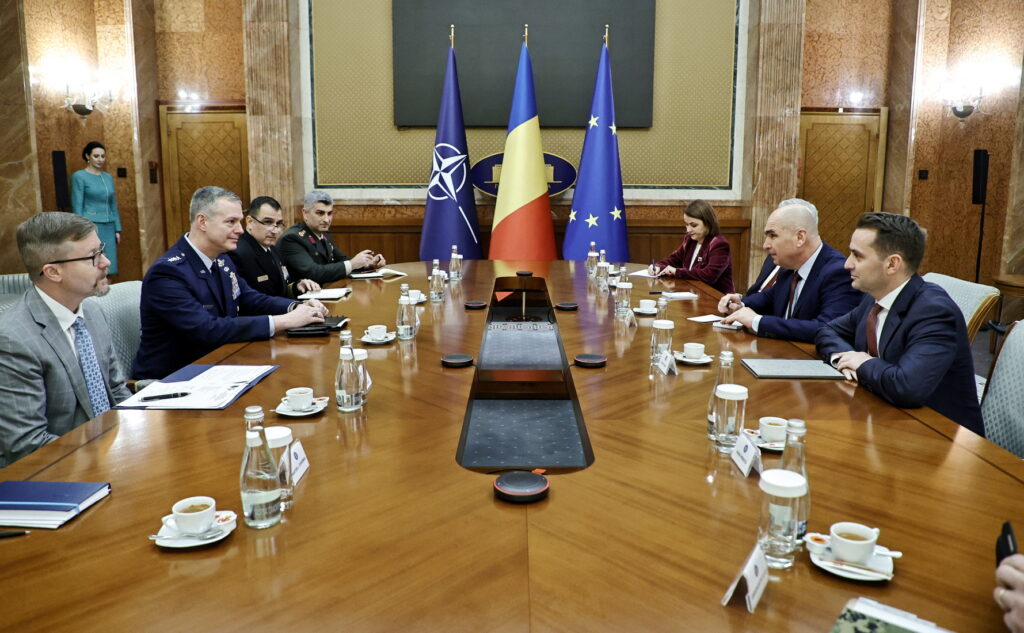 Bolojan și comandantul Suprem al Forțelor Aliate din Europa, întrevedere la Palatul Victoria. Agenda discuțiilor