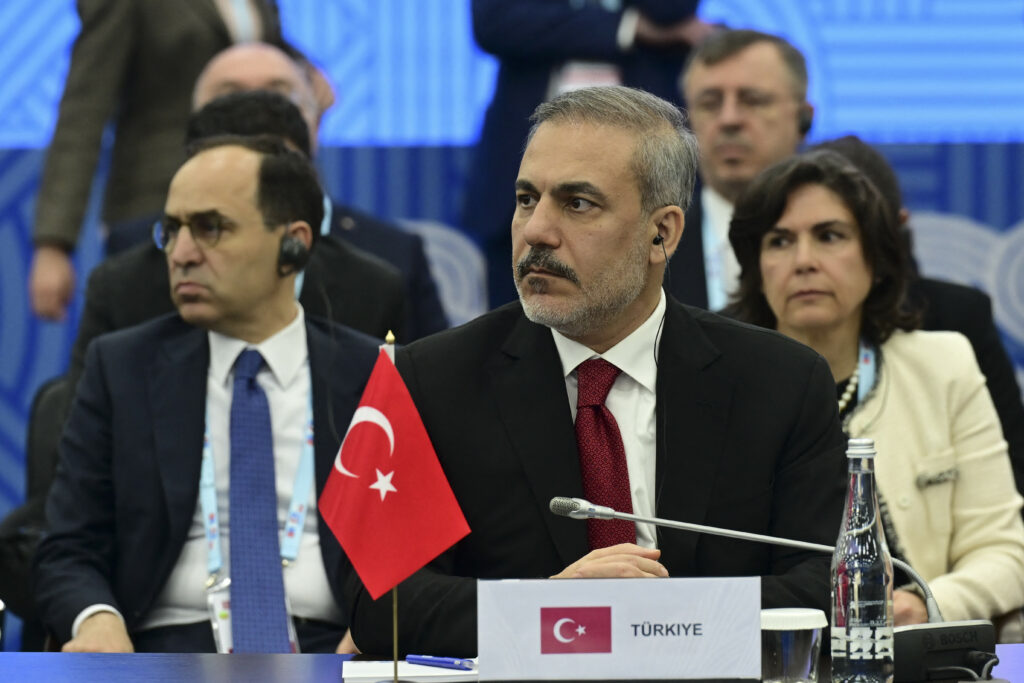 Turcia va sublinia „prioritatea strategică” a securității Mării Negre la întâlnirea Coaliției de Voință din Paris