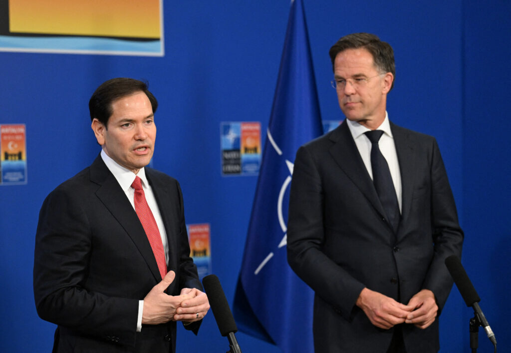 Șeful NATO a discutat cu Marco Rubio despre securitatea Arcticii, pe fondul presiunilor SUA legate de Groenlanda