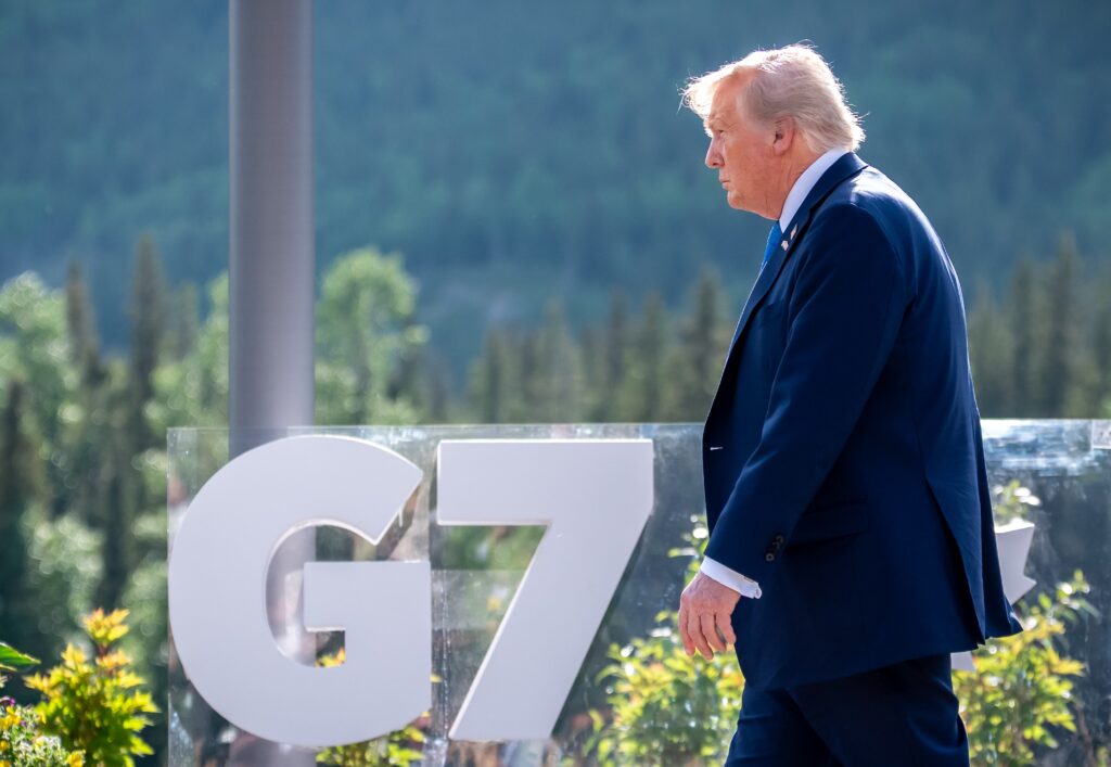 Franța amână summitul G7 ca să nu se suprapună cu gala UFC organizată de ziua lui Trump la Casa Albă