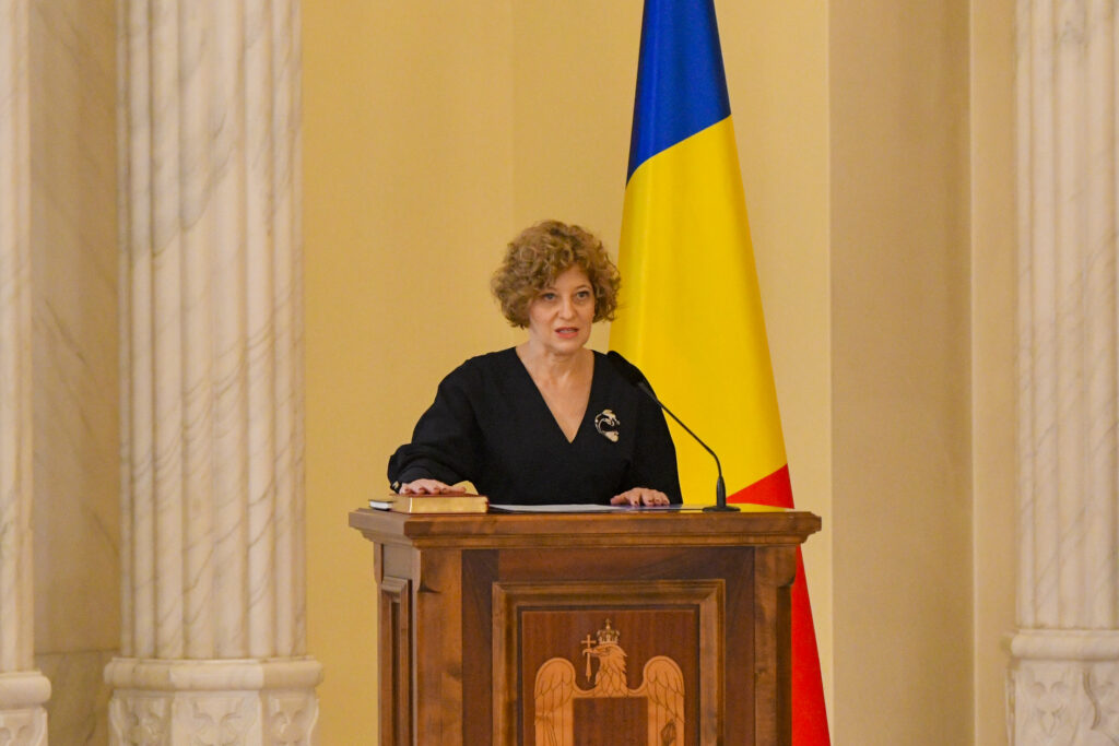 Oana Gheorghiu la trei luni de mandat: Am început cu fundația. Peste 100 de întâlniri de lucru și zeci de ore de analiză