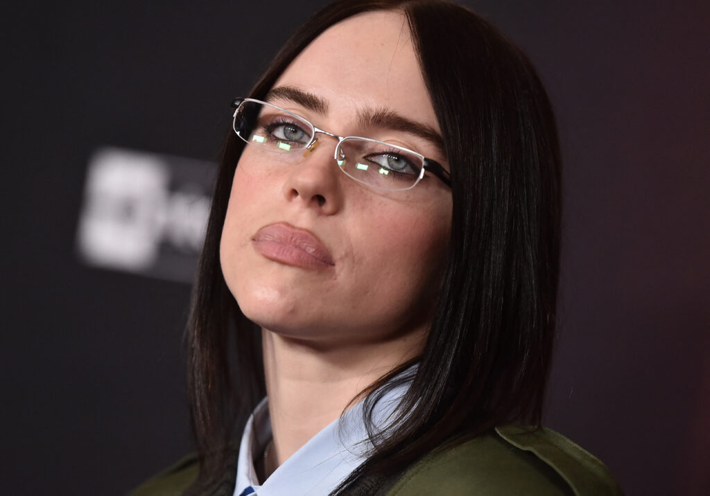Billie Eilish numește ICE „organizație teroristă”, iar guvernul SUA ripostează