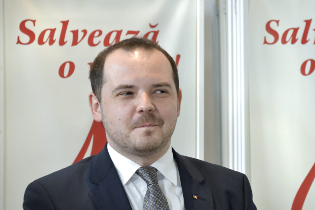 „Scoatem pixul și hârtiile din spitale”. Strategia Națională de Digitalizare în Sănătate, în consultare publică