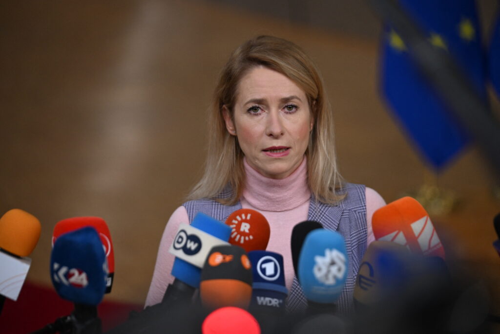 UE ia în calcul sancțiuni mai aspre împotriva Iranului după violențele împotriva protestatarilor