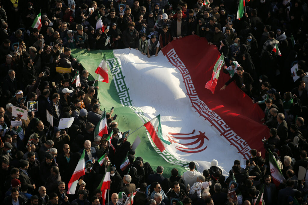 Alertă de securitate. Cetățenii americani sunt îndemnați să părăsească Iranul „acum”