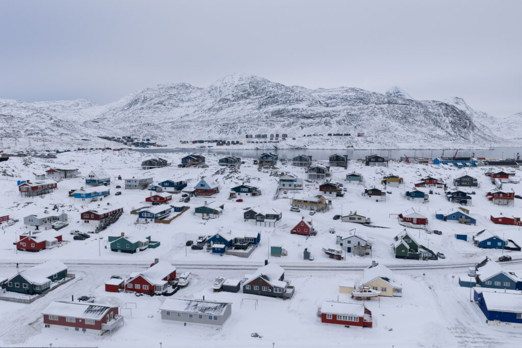 Franța solicită organizarea unui exercițiu NATO în Groenlanda