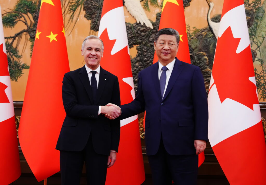 Canada reduce taxele pentru mașinile electrice chineze, într-un acord comercial major cu Beijingul