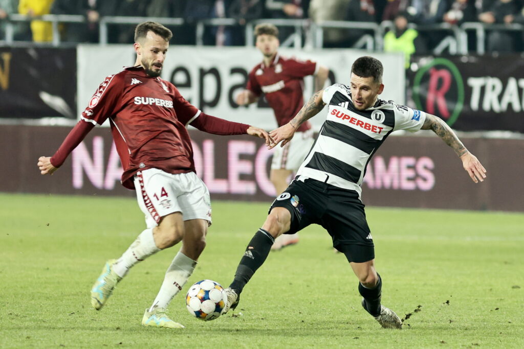 U Cluj o învinge pe Rapid în Giulești și urcă pe loc de play-off