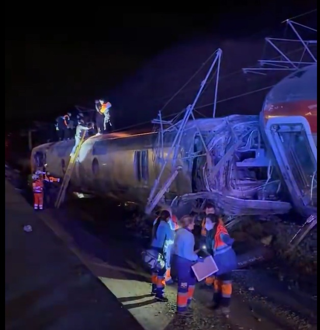 Încă un român în trenul implicat în accidentul din Spania