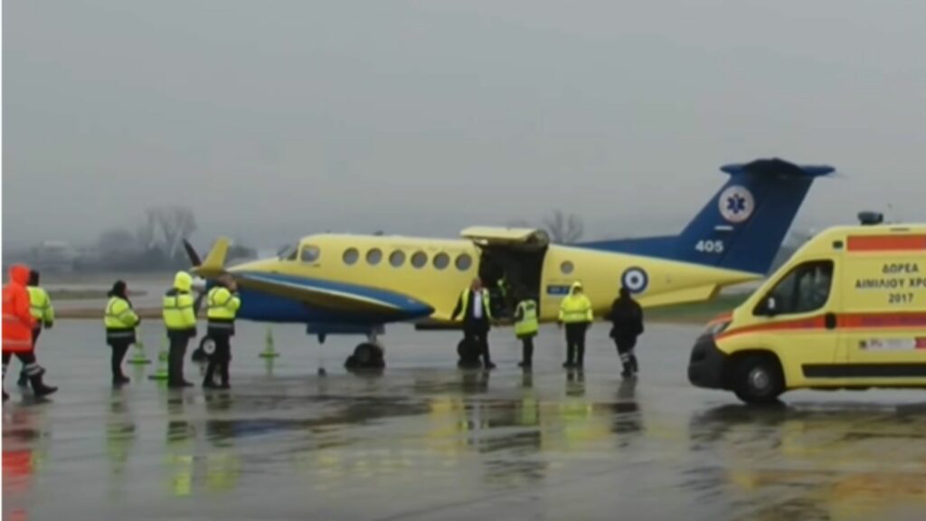 Avionul care i-a transportat pe suporterii greci răniți în accidentul din Timiș a ajuns la Salonic. Aceștia au fost duși direct la spital