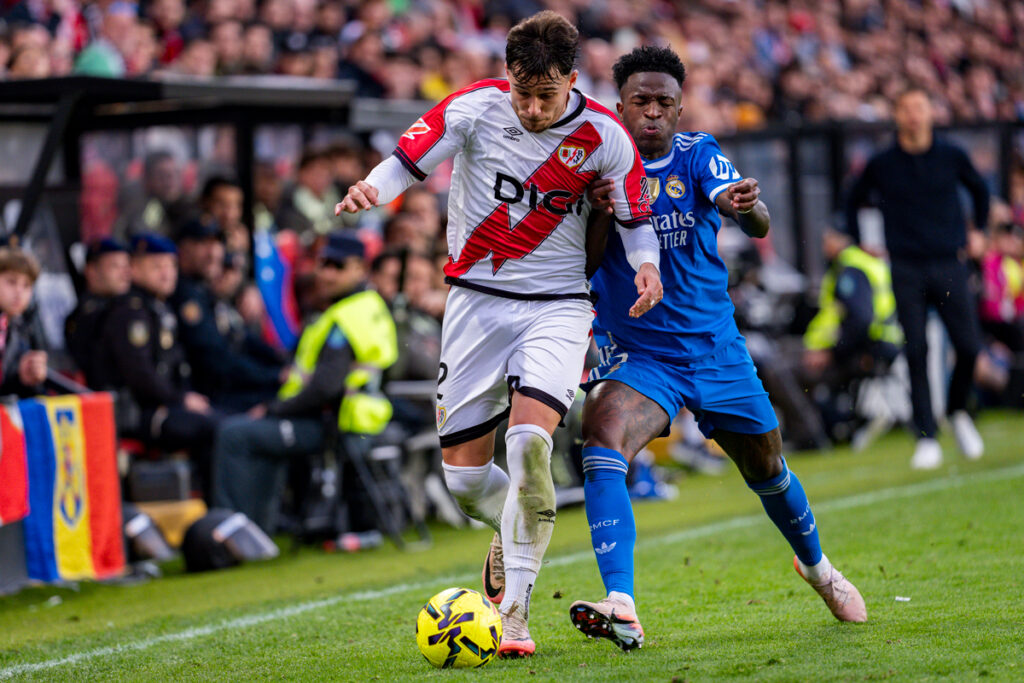 Rayo Vallecano, echipa la care joacă Andrei Rațiu, va întâlni Alaves în optimile Cupei Regelui