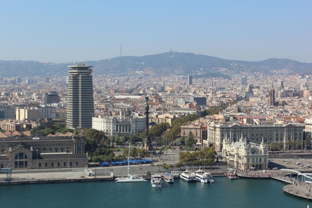 Cinci locuri celebre din Spania, de evitat de către turiști în 2026