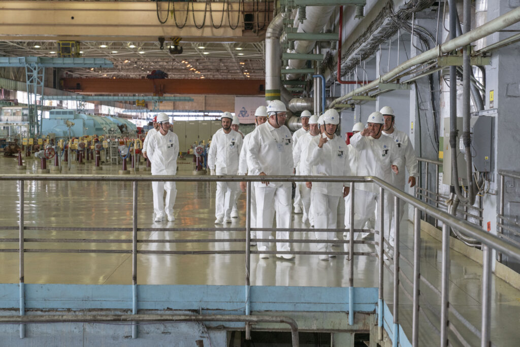 Japonia repornește cea mai mare centrală nucleară din lume