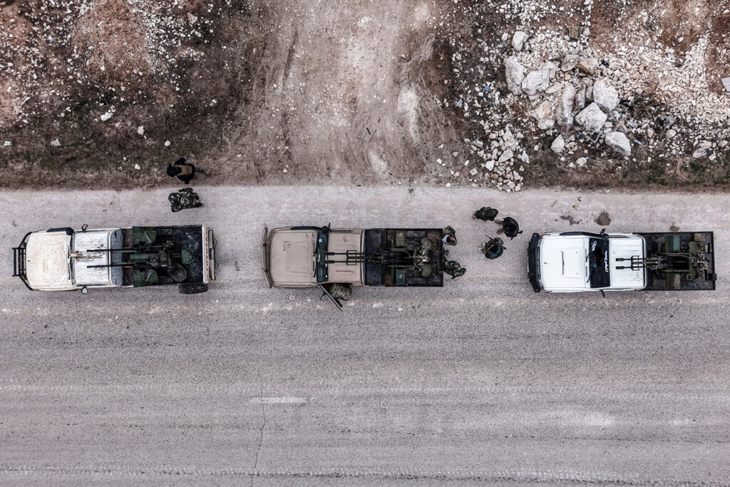 Forțele guvernamentale siriene preiau controlul asupra unui oraș strategic din Raqqa