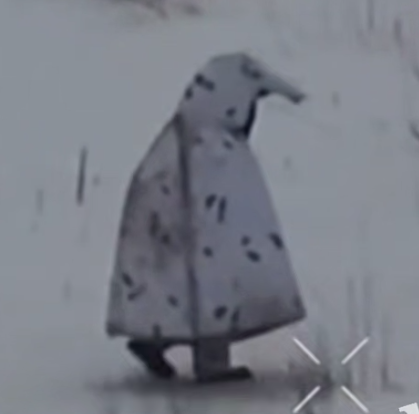 Soldați ruși, uciși pe front purtând costume de camuflaj „Pinguin”, testate în luptă