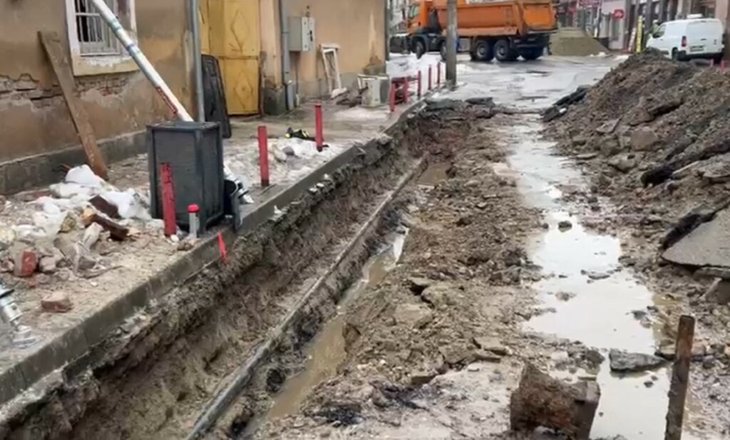 O fisură la conducta de gaz, cauza exploziei de la Poliția Rutieră Lugoj