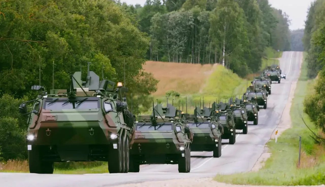 Ucraina modifică transportoarele Patria 6×6