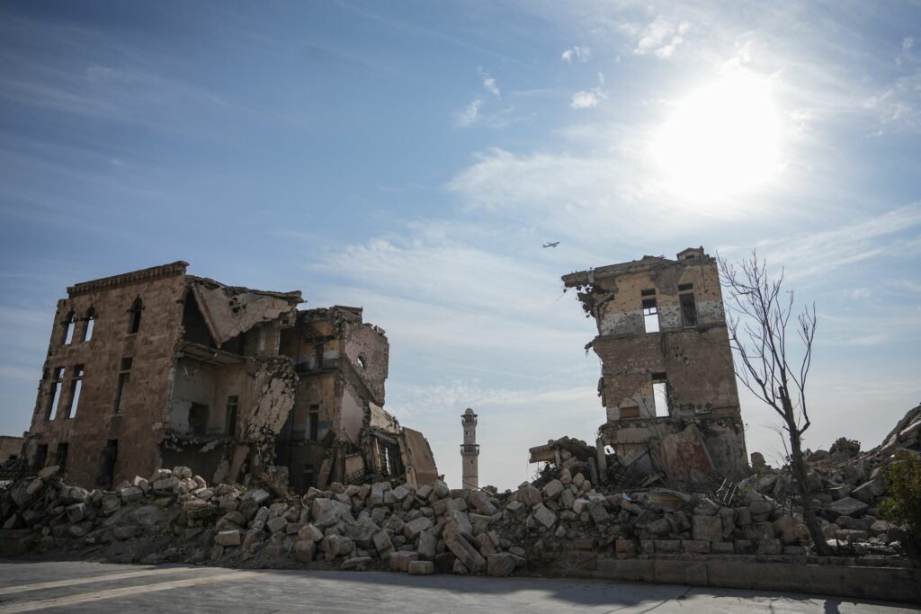 Noi ciocniri mortale între forțele guvernului sirian și luptătorii kurzi