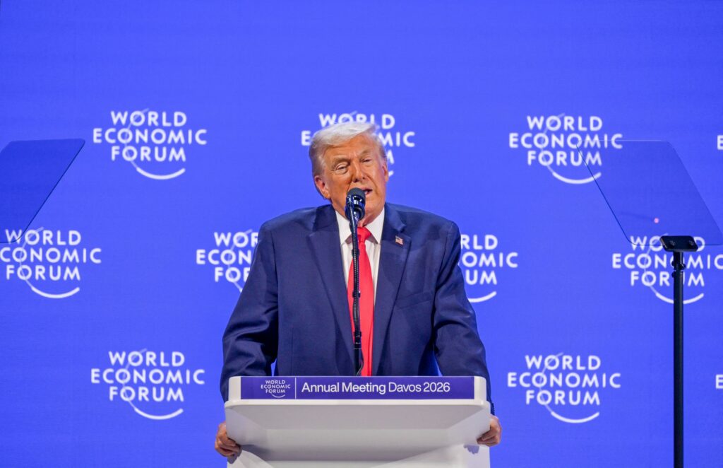 Trump spune că „toată lumea este foarte mulțumită” de acordul propus cu Groenlanda