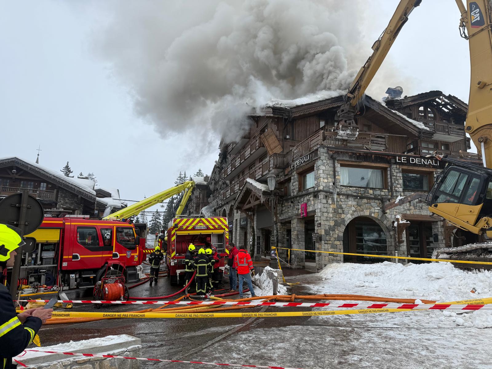 Incendiu puternic la un hotel de 5 stele din Alpi