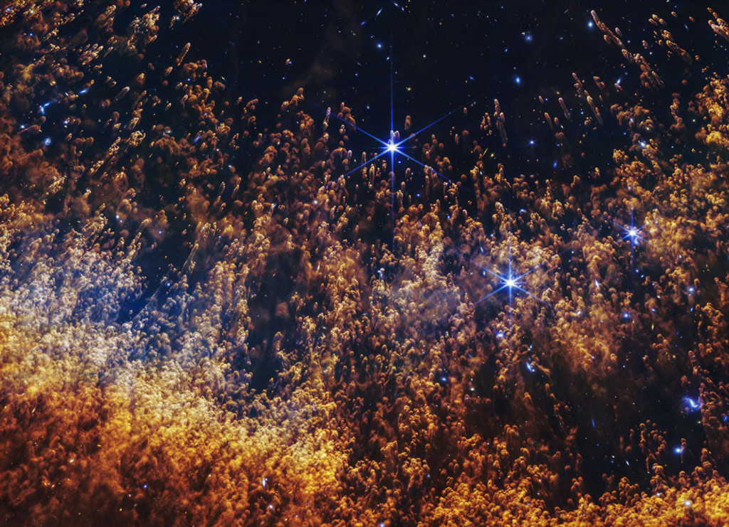 Telescopul James Webb surprinde Nebuloasa Helix, cunoscută drept „Ochiul lui Dumnezeu”, în cea mai detaliată imagine de până acum