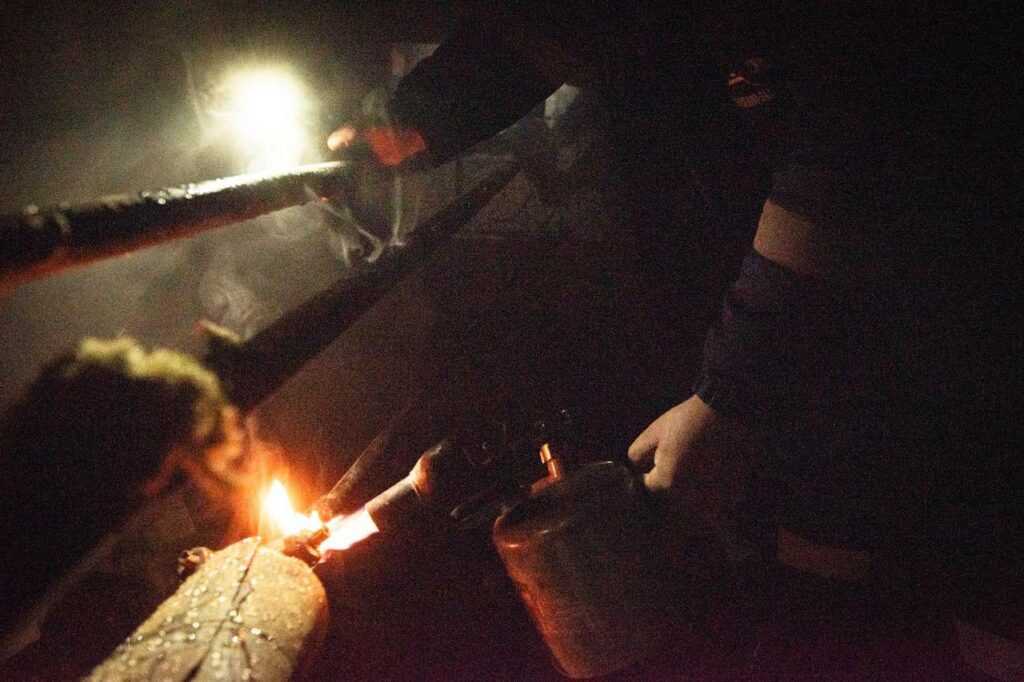 Autoritățile accelerează refacerea sistemului de încălzire în Kiev după atacurile ruse