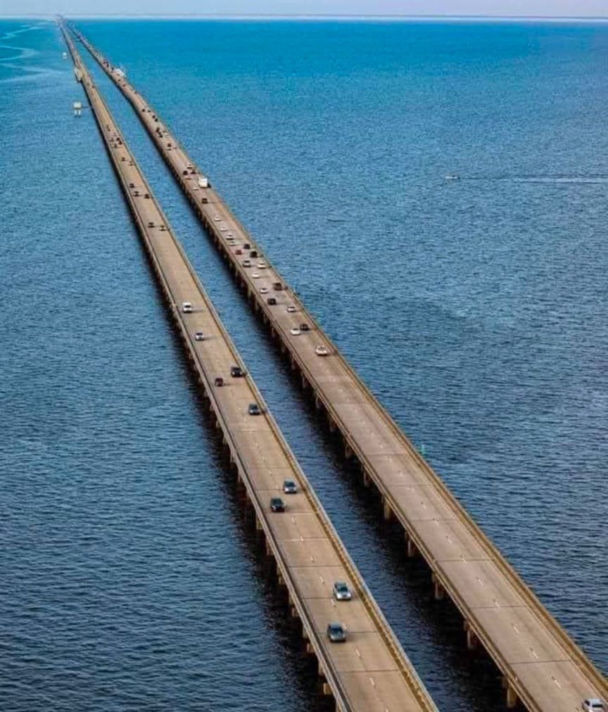 Cel mai lung pod rutier din lume este descris drept înfricoșător și provoacă unor șoferi atac de panică