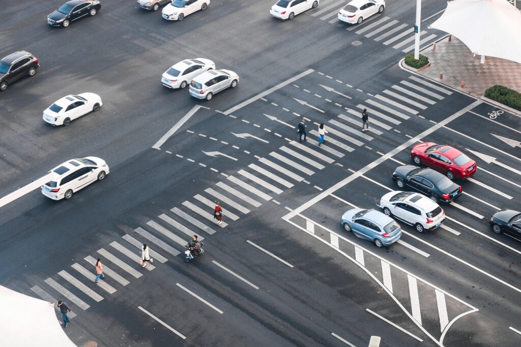 Reuters: India va reduce tarifele vamale pentru mașini la 40% în cadrul acordului comercial cu UE