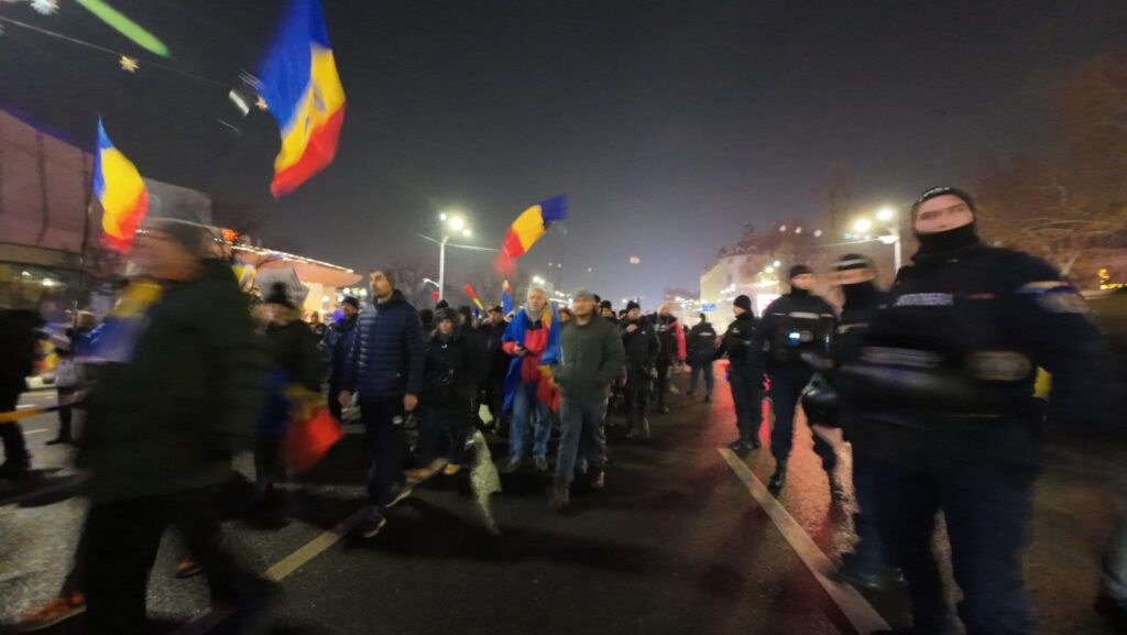 Jandarmeria: Încă 4 amenzi după protestul din Piața Victoriei