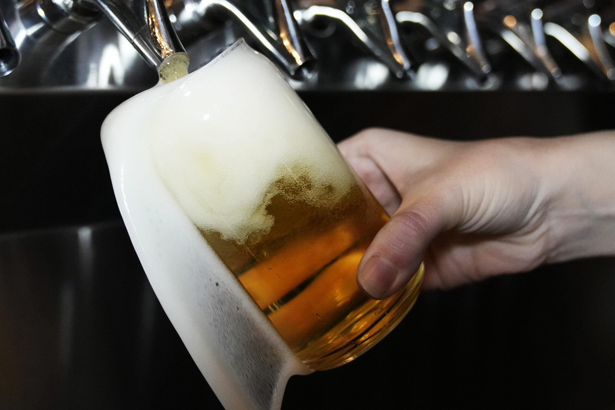 Berăria Gambrinus din București și-a schimbat proprietarul