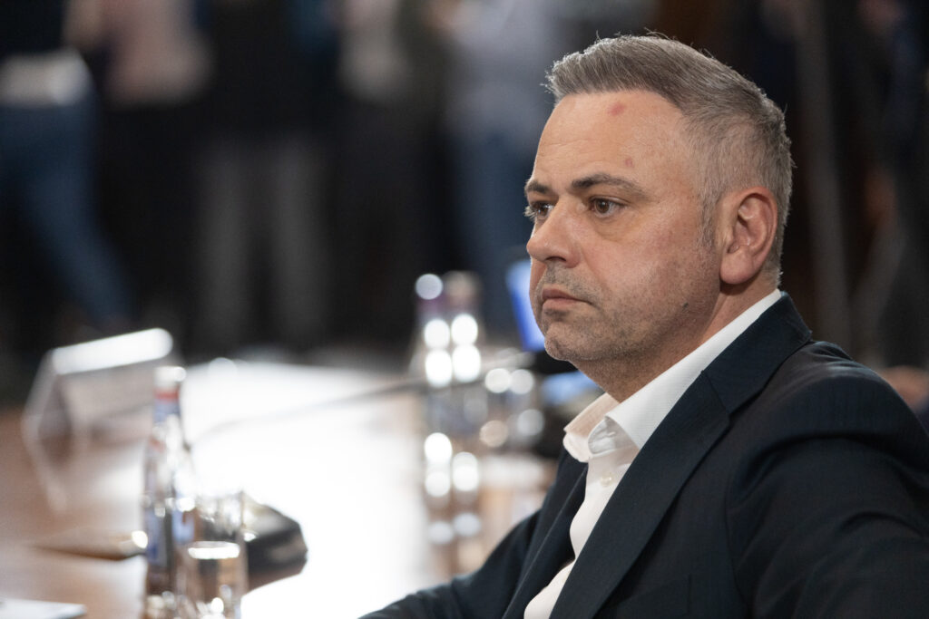 Florin Barbu vrea să reglementeze legile în sectorul cărnii de porc / Carnea „decongelată” nu va mai fi etichetată drept „proaspătă”