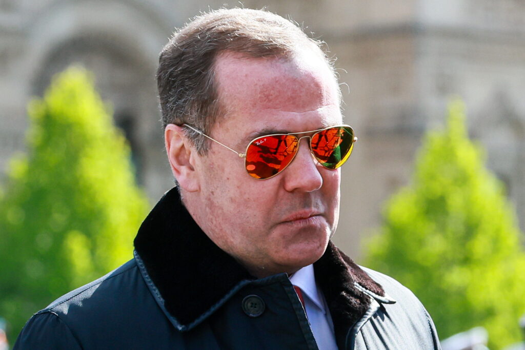 Medvedev avertizează: Expirarea tratatului New START poate destabiliza securitatea nucleară globală