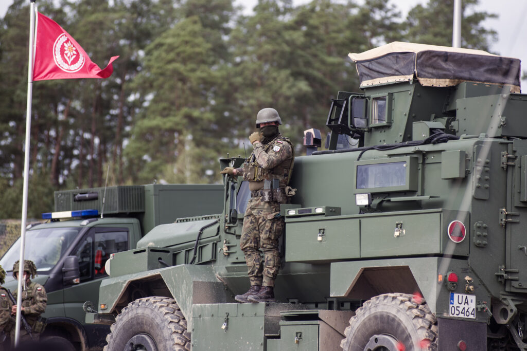 Polonia: Șeful Statului Major avertizează asupra modernizării lente a armatei în fața amenințării ruse