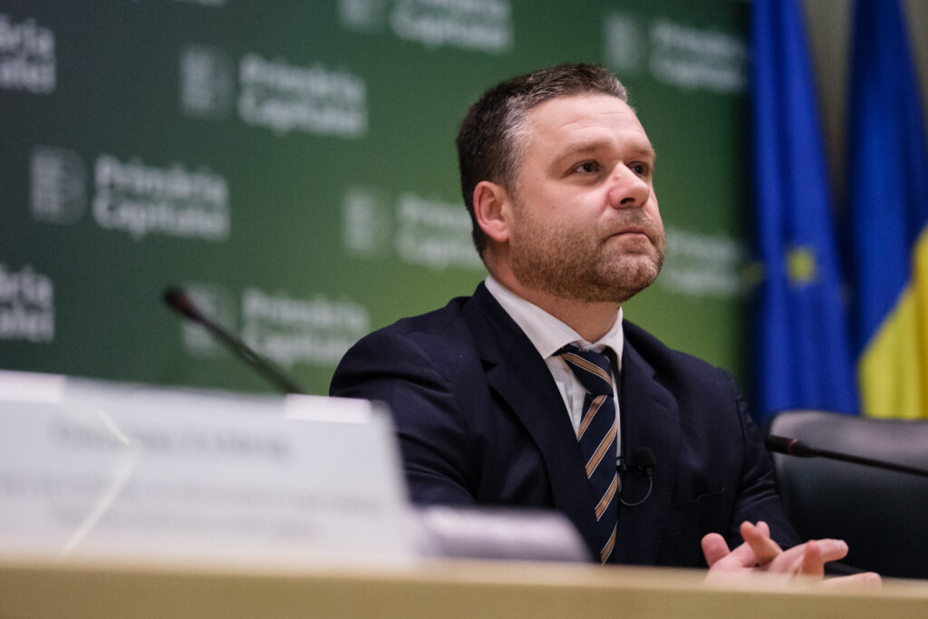 Ciprian Ciucu, live din autobuz: Situația financiară a STB este extrem de proastă / Ce spune despre zvonurile privind tăierea salariilor la STB