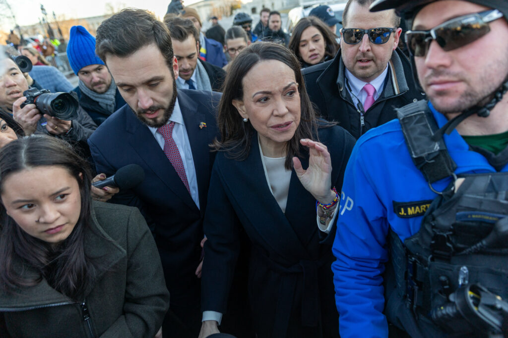 Un aliat apropiat liderei opoziției din Venezuela, răpit la scurt timp după eliberarea din arest